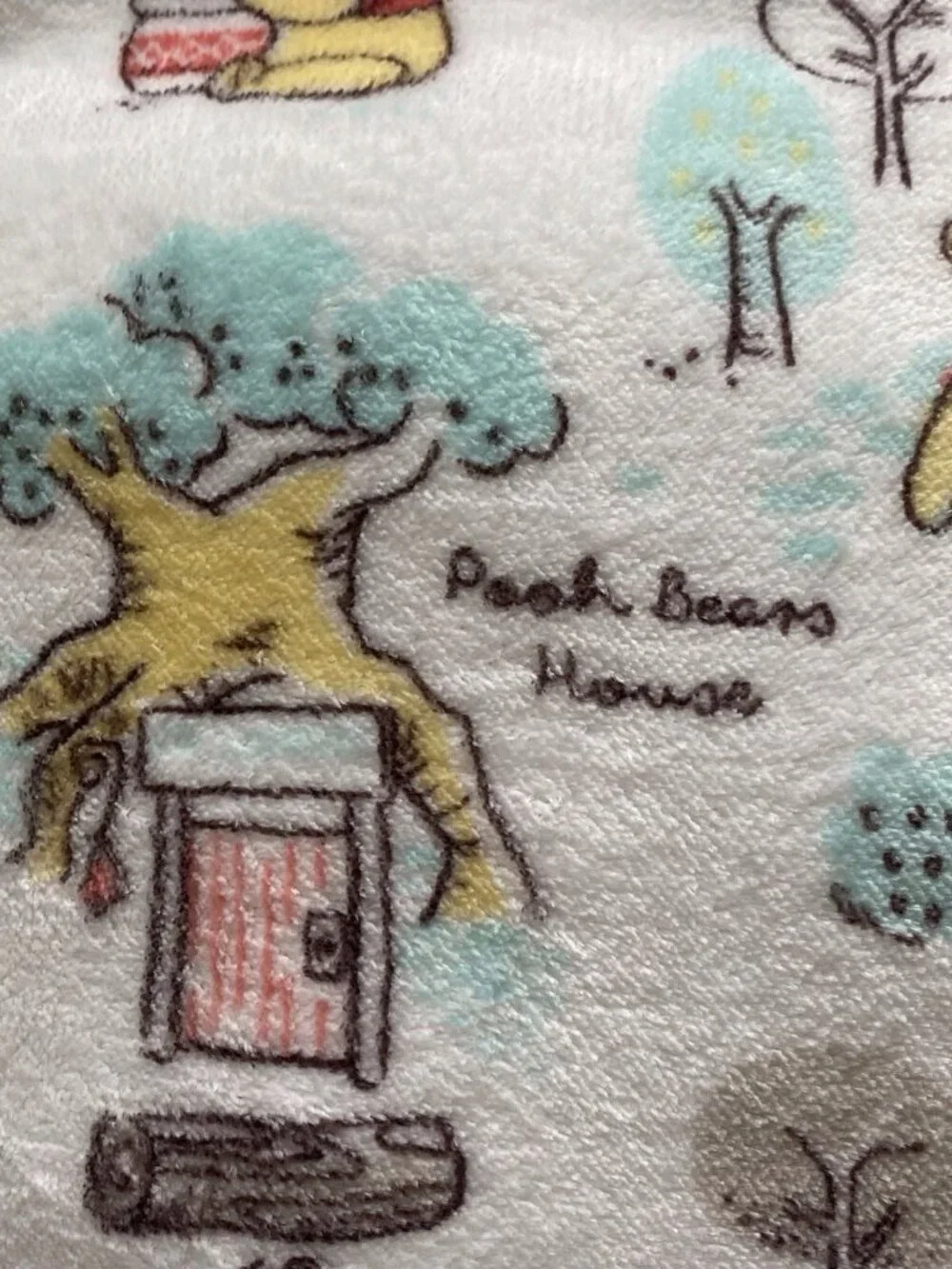 Disney Winnie The Pooh Hundred Acre Wood Dog Pet Bed Soft 33” X 22” X 4” NEW‎